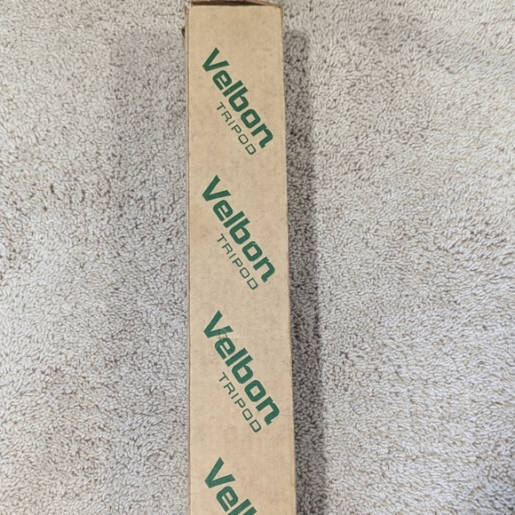 Vintage Velbon Adjustable Aluminum Tripod - Model TGK-3 - Original Box 1970's - Picture 3 of 5